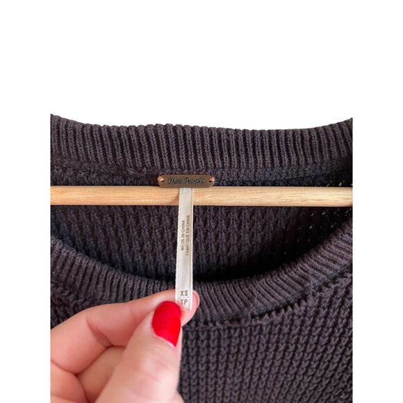 Free People Waffle Knit Cold Shoulder Black Sweater Women's Size XS Distressed - Picture 3 of 5